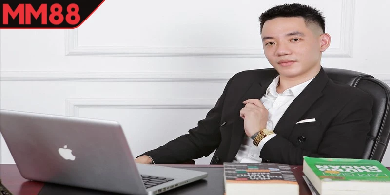 CEO Trần David
